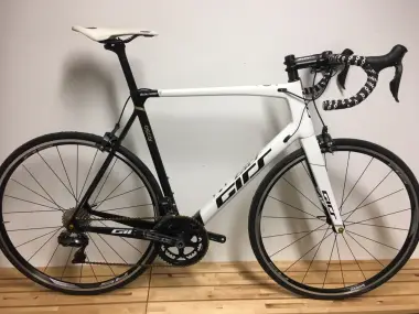 Gir's OSCAR Ultegra DI2 Taille 58